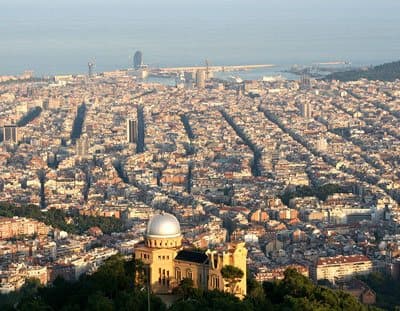 Barcelona Visita Panoramica con coche privado