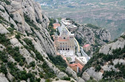 Visite Guidée Montserrat Monastère